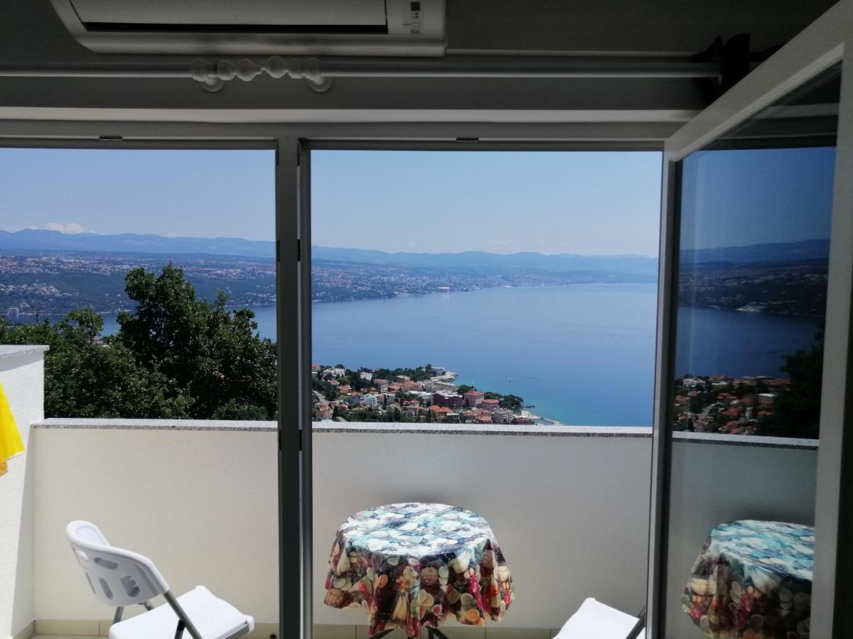 Apartmani Irena Veprinac Exteriör bild
